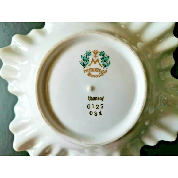 Vintage Ceramic Dish Mitterteich Bavaria Germany Nuts Trinket Floral Gold Touch - Picture 3 of 3